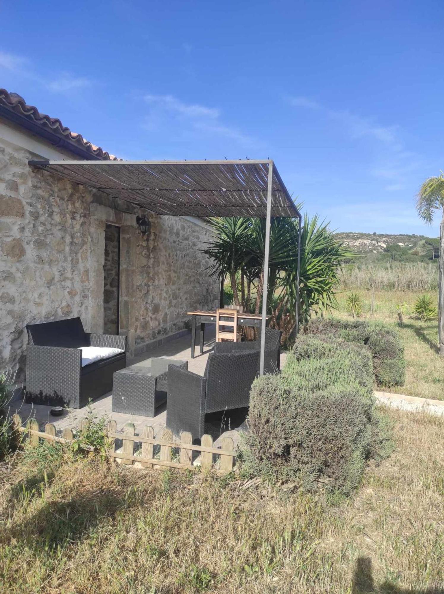 Bramasole Charming House Hotel Comiso Luaran gambar